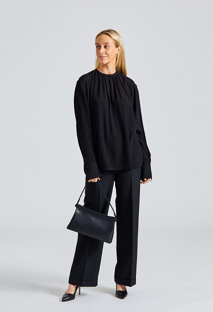 Toteme Gathered-Neck Crepe Blouse Black